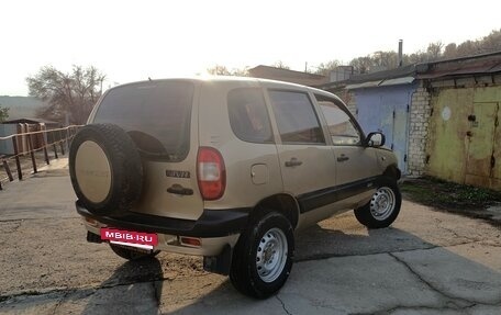 Chevrolet Niva I рестайлинг, 2005 год, 300 000 рублей, 4 фотография