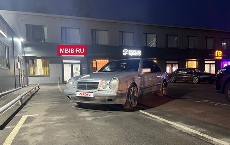 Mercedes-Benz E-Класс, 1998 год, 300 000 рублей, 8 фотография