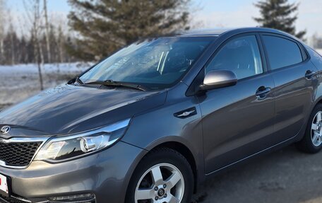 KIA Rio III рестайлинг, 2015 год, 835 000 рублей, 3 фотография