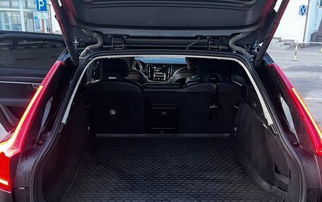 Volvo V90 Cross Country I рестайлинг, 2018 год, 3 150 000 рублей, 11 фотография