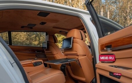 BMW 7 серия, 2013 год, 2 650 000 рублей, 18 фотография