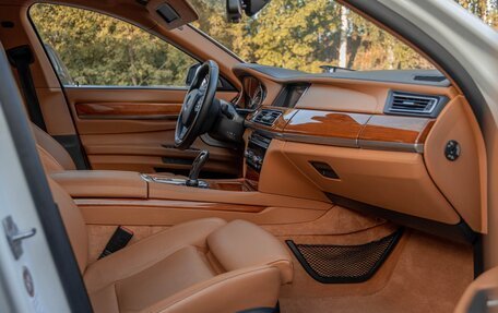 BMW 7 серия, 2013 год, 2 650 000 рублей, 20 фотография