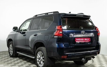 Toyota Land Cruiser Prado 150 рестайлинг 2, 2017 год, 5 099 700 рублей, 7 фотография