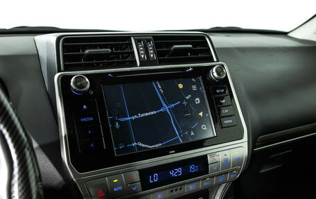 Toyota Land Cruiser Prado 150 рестайлинг 2, 2017 год, 5 099 700 рублей, 16 фотография