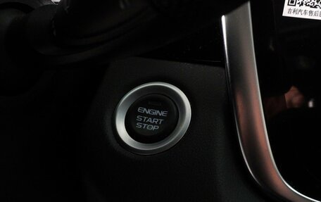 Geely Atlas, 2024 год, 2 298 000 рублей, 17 фотография