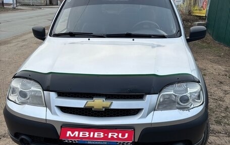 Chevrolet Niva I рестайлинг, 2012 год, 520 000 рублей, 1 фотография