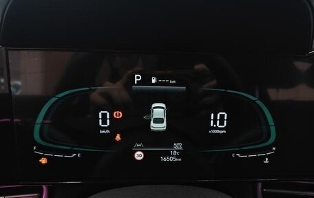 Hyundai Elantra, 2024 год, 1 800 000 рублей, 10 фотография