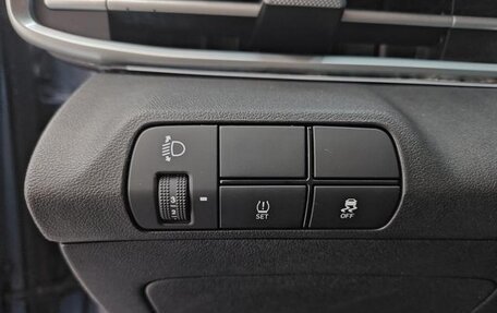 Hyundai Elantra, 2024 год, 1 800 000 рублей, 16 фотография