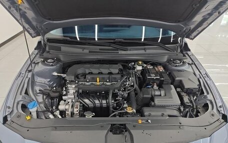 Hyundai Elantra, 2024 год, 1 800 000 рублей, 27 фотография