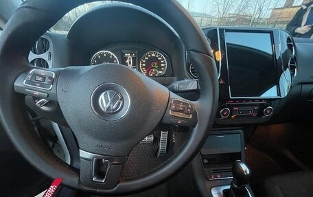 Volkswagen Tiguan I, 2011 год, 1 200 000 рублей, 3 фотография