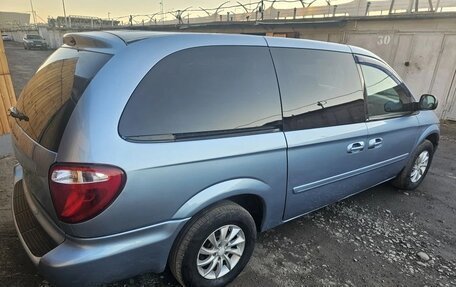 Dodge Caravan IV, 2004 год, 875 000 рублей, 3 фотография