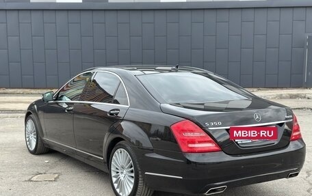 Mercedes-Benz S-Класс, 2010 год, 1 900 000 рублей, 4 фотография