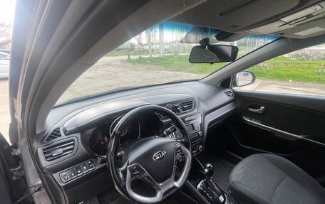 KIA Rio III рестайлинг, 2015 год, 990 000 рублей, 10 фотография