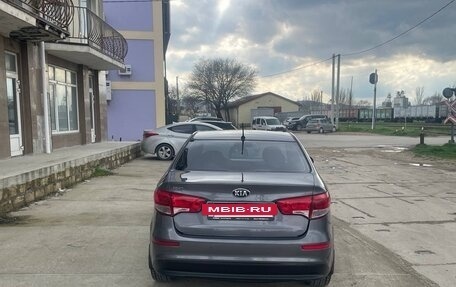 KIA Rio III рестайлинг, 2015 год, 990 000 рублей, 5 фотография