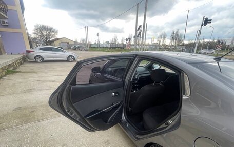 KIA Rio III рестайлинг, 2015 год, 990 000 рублей, 15 фотография