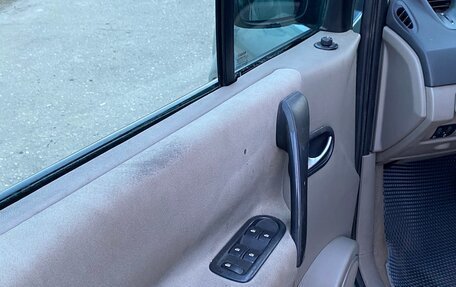 Renault Scenic III, 2004 год, 300 000 рублей, 8 фотография