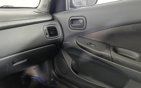 Nissan Almera, 2005 год, 400 000 рублей, 15 фотография