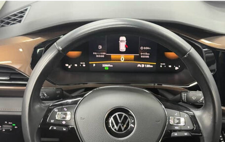 Volkswagen Tharu, 2022 год, 1 900 000 рублей, 11 фотография