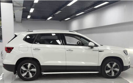 Volkswagen Tharu, 2022 год, 1 900 000 рублей, 19 фотография