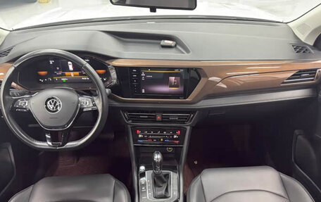 Volkswagen Tharu, 2022 год, 1 900 000 рублей, 14 фотография
