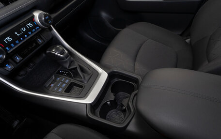 Toyota RAV4, 2021 год, 3 390 000 рублей, 11 фотография