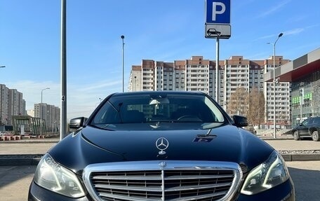 Mercedes-Benz E-Класс, 2013 год, 2 050 000 рублей, 1 фотография