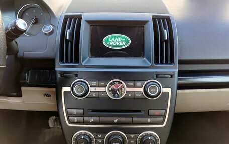 Land Rover Freelander II рестайлинг 2, 2014 год, 1 924 000 рублей, 18 фотография