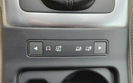 Land Rover Freelander II рестайлинг 2, 2014 год, 1 924 000 рублей, 29 фотография