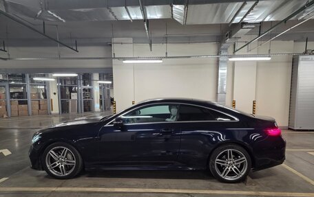 Mercedes-Benz E-Класс, 2019 год, 3 650 000 рублей, 5 фотография