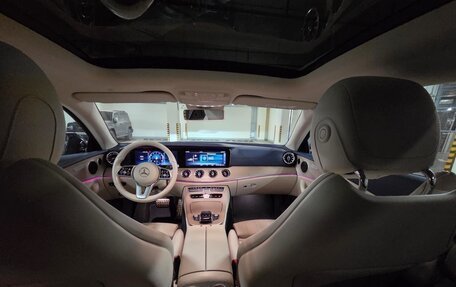 Mercedes-Benz E-Класс, 2019 год, 3 650 000 рублей, 10 фотография