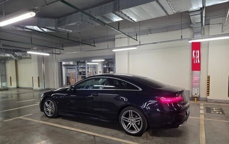 Mercedes-Benz E-Класс, 2019 год, 3 650 000 рублей, 9 фотография