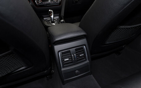 BMW 3 серия, 2018 год, 2 130 000 рублей, 13 фотография