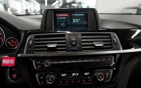 BMW 3 серия, 2018 год, 2 130 000 рублей, 16 фотография