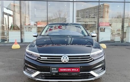 Volkswagen Passat B8 рестайлинг, 2017 год, 2 499 000 рублей, 2 фотография