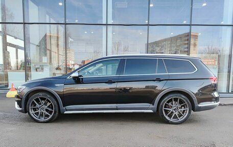 Volkswagen Passat B8 рестайлинг, 2017 год, 2 499 000 рублей, 10 фотография