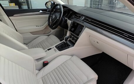 Volkswagen Passat B8 рестайлинг, 2017 год, 2 499 000 рублей, 13 фотография