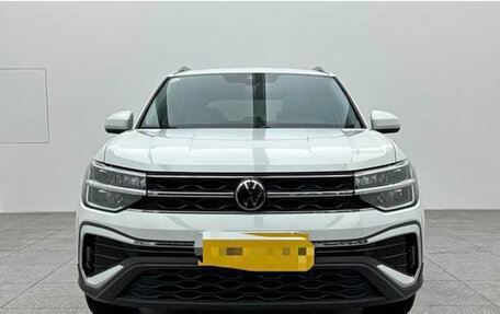 Volkswagen Tharu, 2024 год, 3 400 000 рублей, 2 фотография