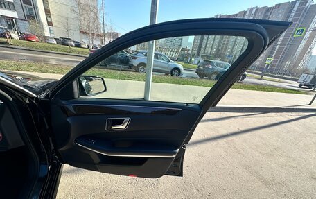 Mercedes-Benz E-Класс, 2013 год, 2 050 000 рублей, 20 фотография