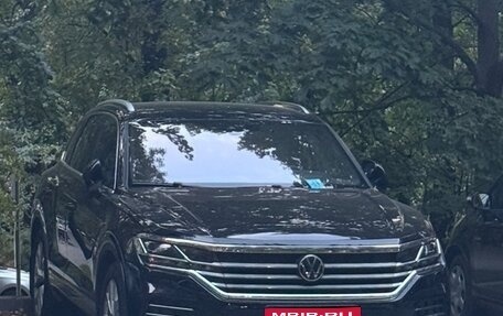 Volkswagen Touareg III, 2021 год, 7 650 000 рублей, 1 фотография