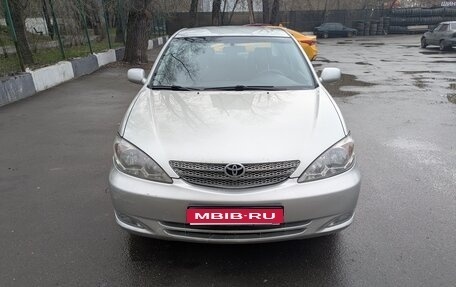 Toyota Camry V40, 2002 год, 855 000 рублей, 1 фотография