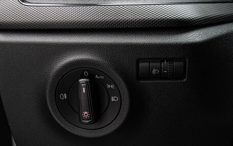 Volkswagen Polo VI (EU Market), 2022 год, 1 735 000 рублей, 17 фотография