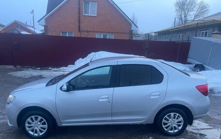 Renault Logan II, 2015 год, 850 000 рублей, 6 фотография