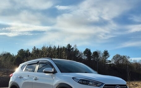 Hyundai Tucson III, 2018 год, 2 450 000 рублей, 2 фотография