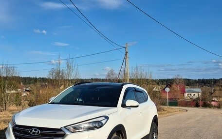 Hyundai Tucson III, 2018 год, 2 450 000 рублей, 6 фотография