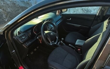 KIA Rio III рестайлинг, 2017 год, 900 000 рублей, 7 фотография