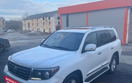 Toyota Land Cruiser 200, 2014 год, 3 750 000 рублей, 5 фотография