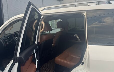 Toyota Land Cruiser 200, 2014 год, 3 750 000 рублей, 16 фотография