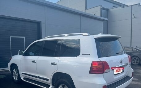 Toyota Land Cruiser 200, 2014 год, 3 750 000 рублей, 14 фотография