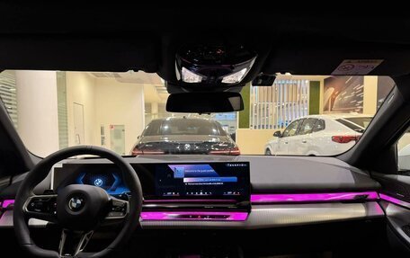 BMW 5 серия, 2025 год, 10 949 900 рублей, 6 фотография