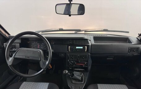 ИЖ 2126 «Ода», 2002 год, 155 000 рублей, 5 фотография